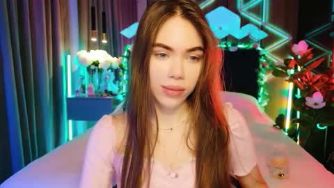 MimiFors online show from September 17, 3:48 pm