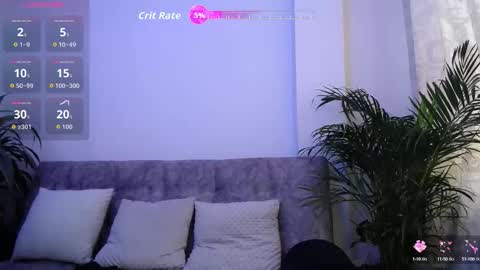 Snapshot of luciiana_lol chatting on September 28, 12:47 pm luciiana online show from September 28, 12:47 pm