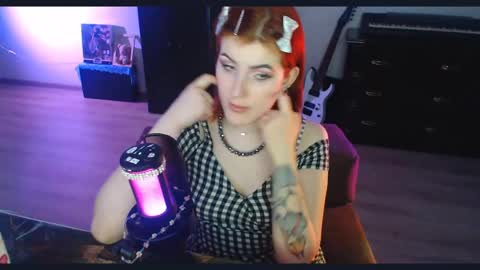Lexa online show from May 2, 4:57 pm