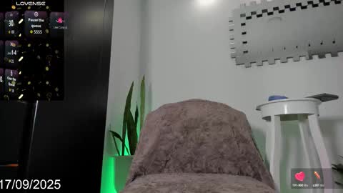 luck_andrew online show from September 17, 5:11 am