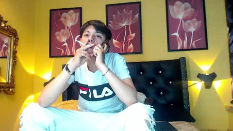 luckk_ online show from May 16, 5:26 am