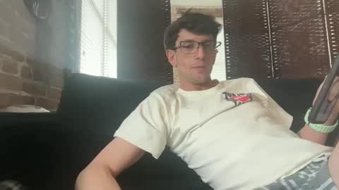 lucky_bme online show from March 10, 9:18 pm