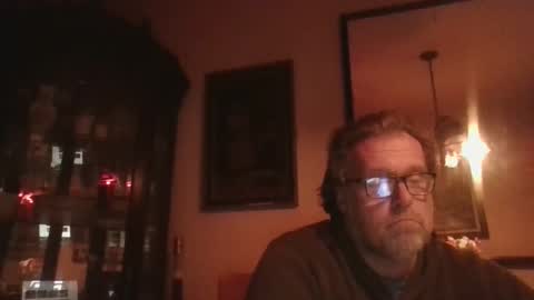 LuckyBlondeCouple online show from January 3, 4:11 am