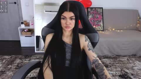 Monika online show from February 12, 1:04 pm