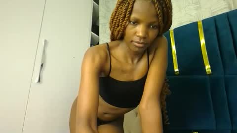 brielle online show from September 12, 11:18 pm