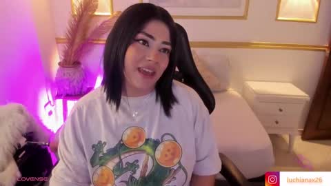 Snapshot of lucy266_ chatting on March 2, 5:12 am lucy online show from March 2, 5:12 am