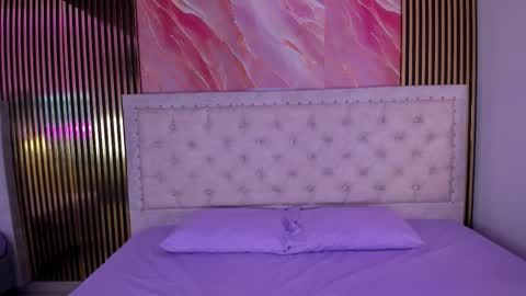 Lucy online show from November 26, 11:18 am