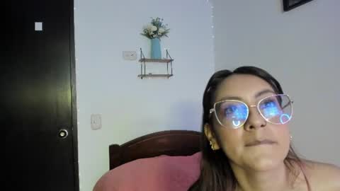 Lucy online show from June 25, 12:51 am