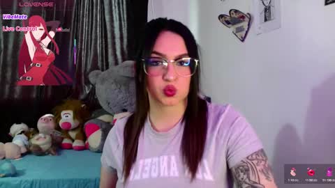 LUCIA  online show from December 16, 9:21 pm