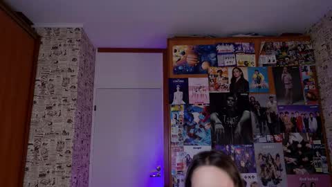 Lucy Rose online show from December 14, 2:12 pm