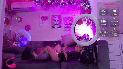 Lucy online show from February 13, 4:28 pm