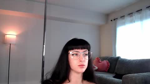 Snapshot of lucyyluvss chatting on September 26, 11:24 pm Lucy online show from September 26, 11:24 pm