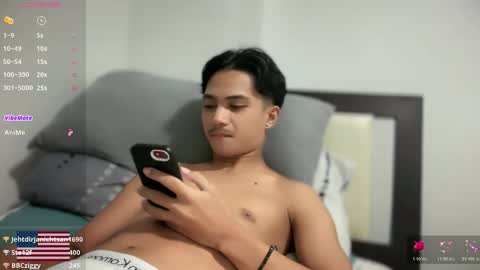 luda_69 online show from April 7, 11:01 am