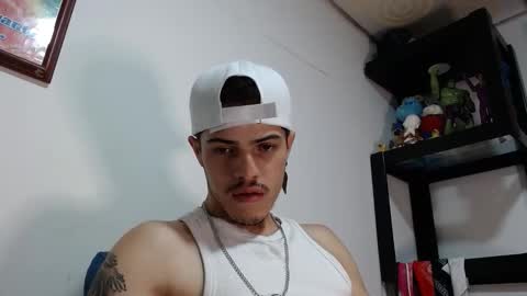 Luis AS online show from November 5, 1:13 pm