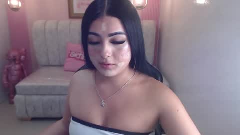 Lu  online show from May 26, 3:01 am