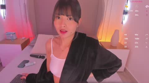 L U I S A online show from November 11, 8:00 pm