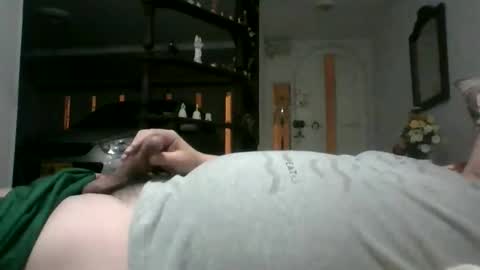 luisfer86 online show from February 24, 3:09 am