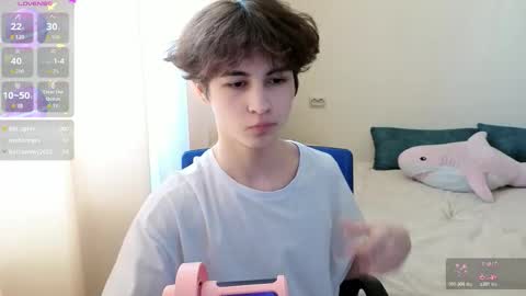 lukahayes online show from March 4, 11:51 am