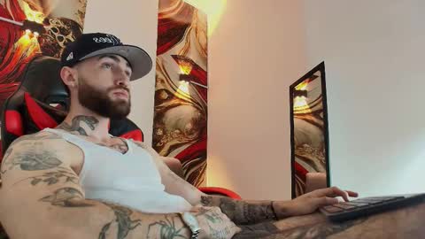 LUKE online show from November 4, 1:34 pm