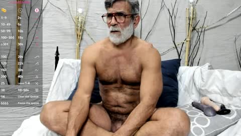 Luke Crews online show from April 1, 7:33 pm