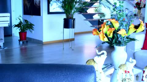 Lukhas f4f online show from March 28, 6:42 pm