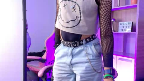 Cookie  online show from December 5, 2:59 pm