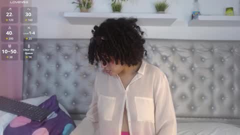 Snapshot of lulu_lovee_ chatting on October 1, 3:16 am lulu_lovee_ online show from October 1, 3:16 am