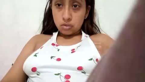 lulu_tutu online show from March 25, 6:58 pm