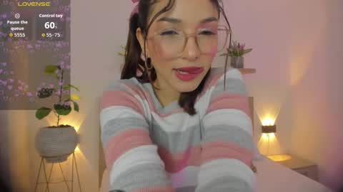 L U M A online show from November 29, 3:58 am