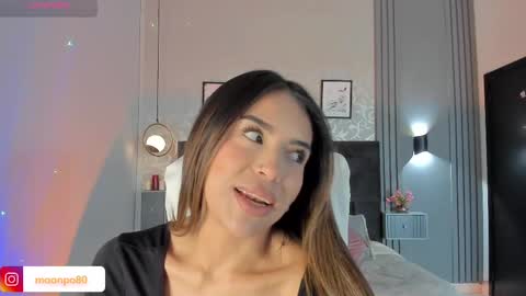 Snapshot of luna__ponce chatting on March 6, 4:17 pm online show from March 6, 4:17 pm