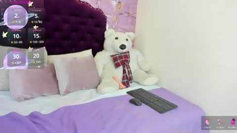 Luna Bloom online show from June 27, 7:14 am