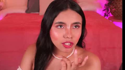 Lunita online show from March 21, 7:07 pm