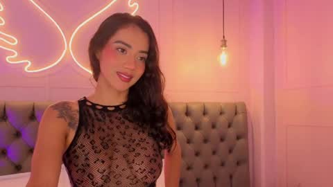 luna_hot_ass online show from May 16, 3:03 am
