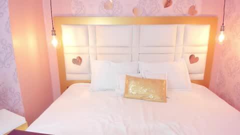 luna_hot_ass online show from January 9, 7:30 pm