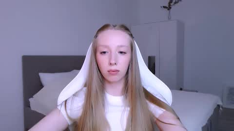 Luna online show from December 14, 1:12 am