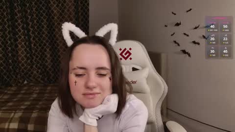 luna_loveeee online show from October 31, 4:24 am