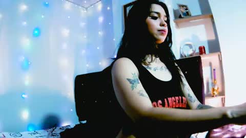 luna_velvet7 online show from June 11, 6:00 am