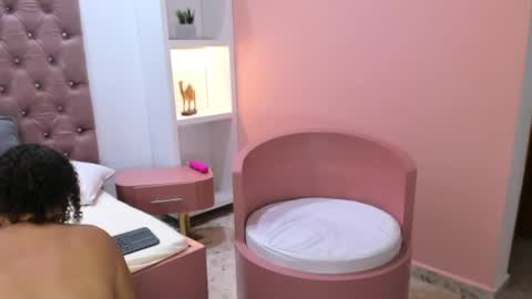 lunadelux0 online show from May 11, 4:04 pm