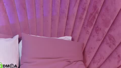 Snapshot of lunamorgan_ chatting on September 20, 7:17 pm Luna online show from September 20, 7:17 pm