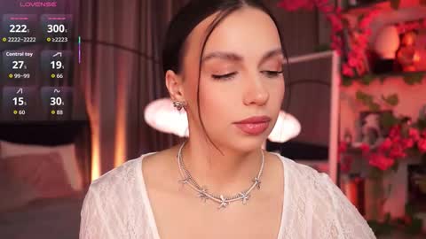 Luna  next streams Mon Fri Sat Sun 8pm-5am gmt0 online show from September 29, 9:14 pm