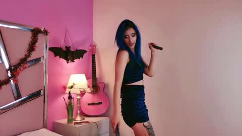 Snapshot of lunapagee chatting on October 20, 9:09 pm Luna Page online show from October 20, 9:09 pm
