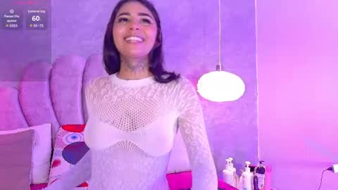 LunaRose-Next Stream at 0545hs GMT online show from July 16, 2:59 am