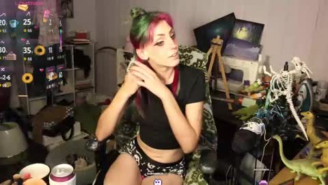 ..LunaSparkles. online show from October 10, 5:35 am