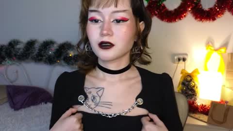 luomay online show from December 28, 10:58 am