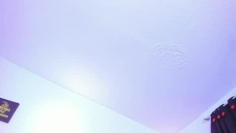 lushy_sweeet online show from April 12, 7:45 am