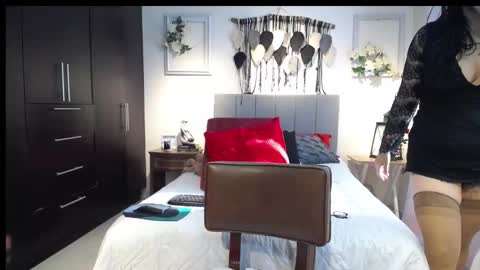 Angela 3 online show from November 23, 12:47 pm