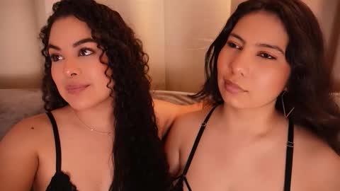 Gabrielle  Lexa  online show from February 1, 11:46 pm