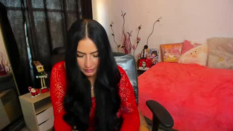 lustful__babe online show from December 11, 2:44 pm