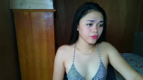 Khiana Independent Streamer online show from April 29, 2:38 am