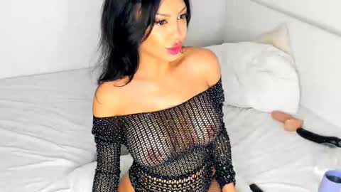Snapshot of lustfulbeauty01 chatting on September 21, 1:26 pm Alexxa online show from September 21, 1:26 pm